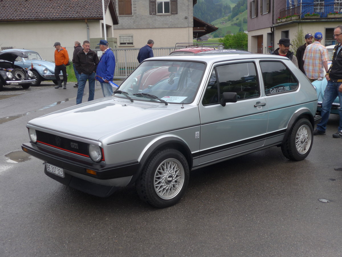 (171'509) - Volkswagen - BE 207'323 - am 28. Mai 2016 beim Bahnhof Boltigen