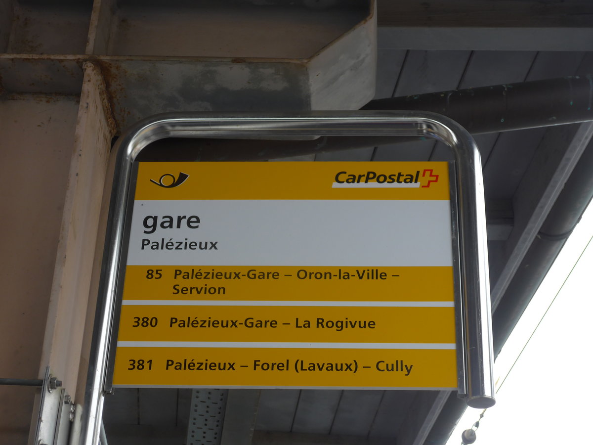 (171'792) - PostAuto-Haltestelle - Pal�zieux, gare - am 13. Juni 2016
