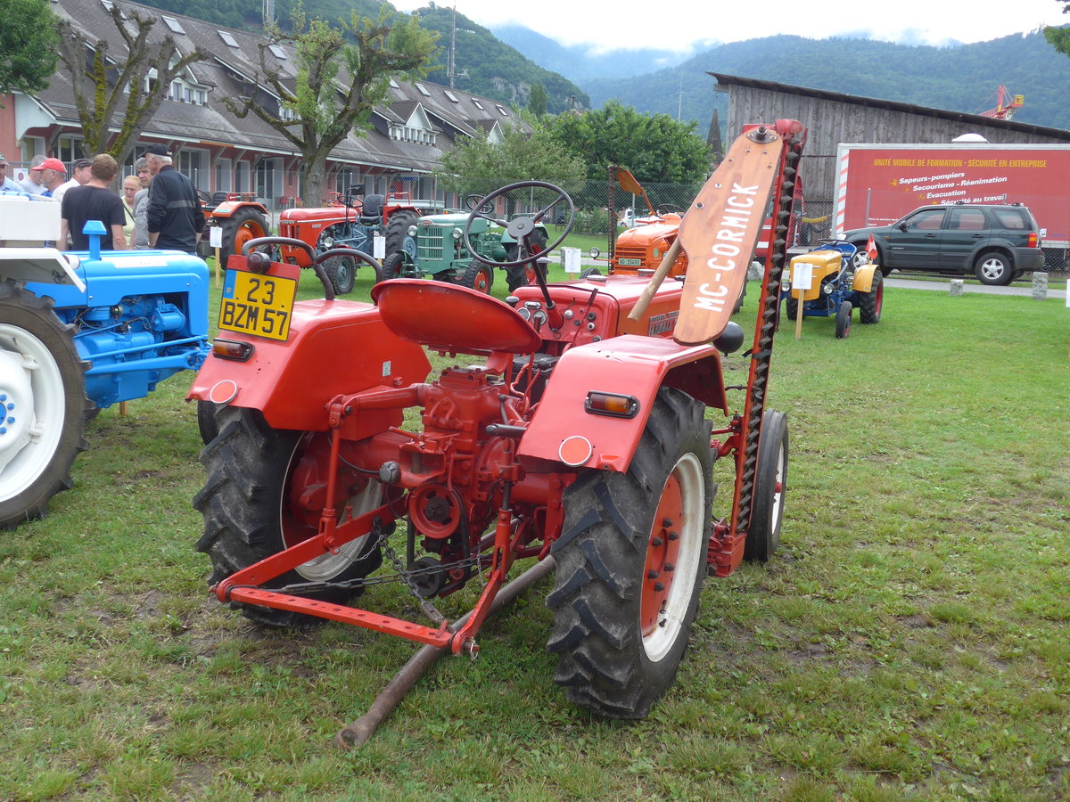 (172'048) - McCormick - 23 BZM 57 - am 25. Juni 2016 in Aigle, Saurertreffen