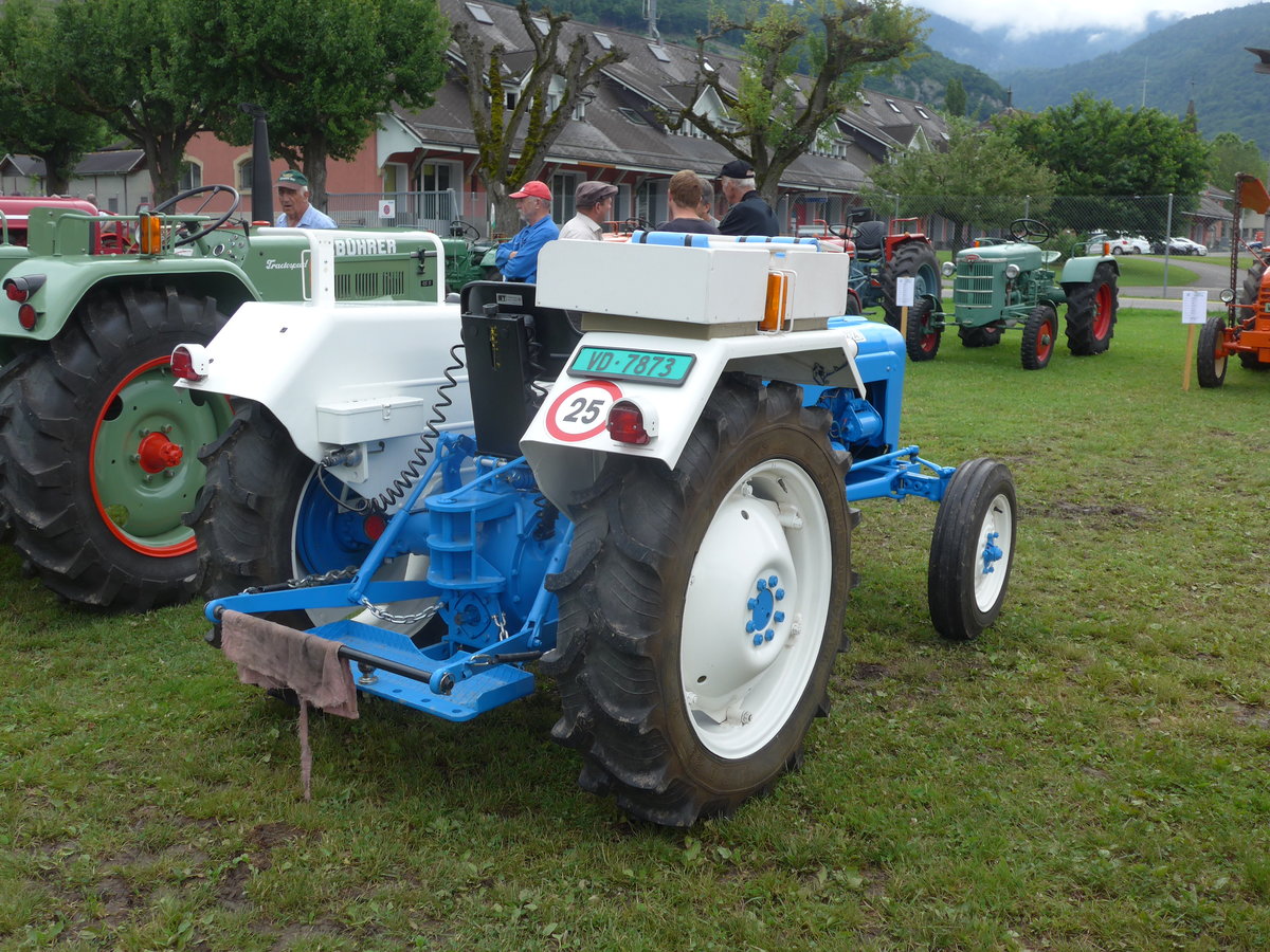 (172'050) - Fordson - VD 7873 - am 25. Juni 2016 in Aigle, Saurertreffen