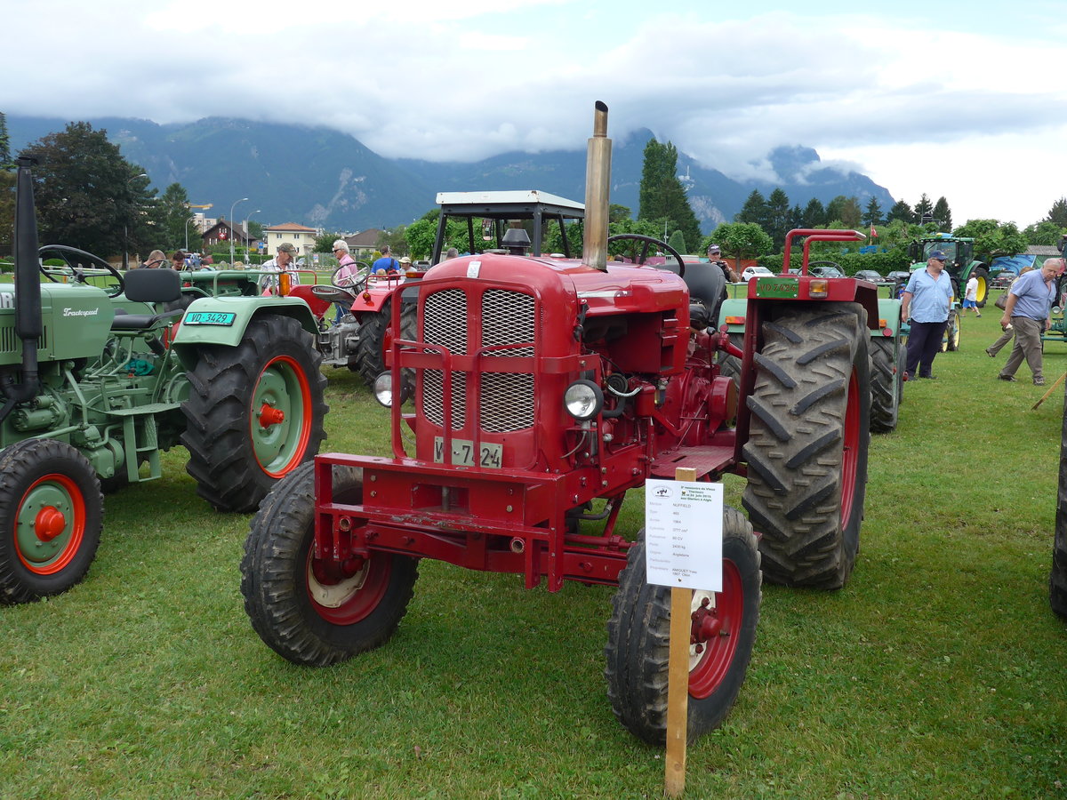 (172'052) - Nuffield - VD 7424 - am 25. Juni 2016 in Aigle, Saurertreffen