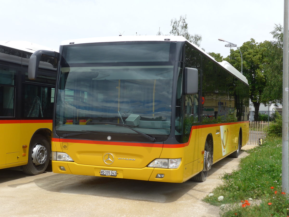 (172'179) - CarPostal Ouest - VD 335'343 - Mercedes am 25. Juni 2016 in Yverdon, Garage