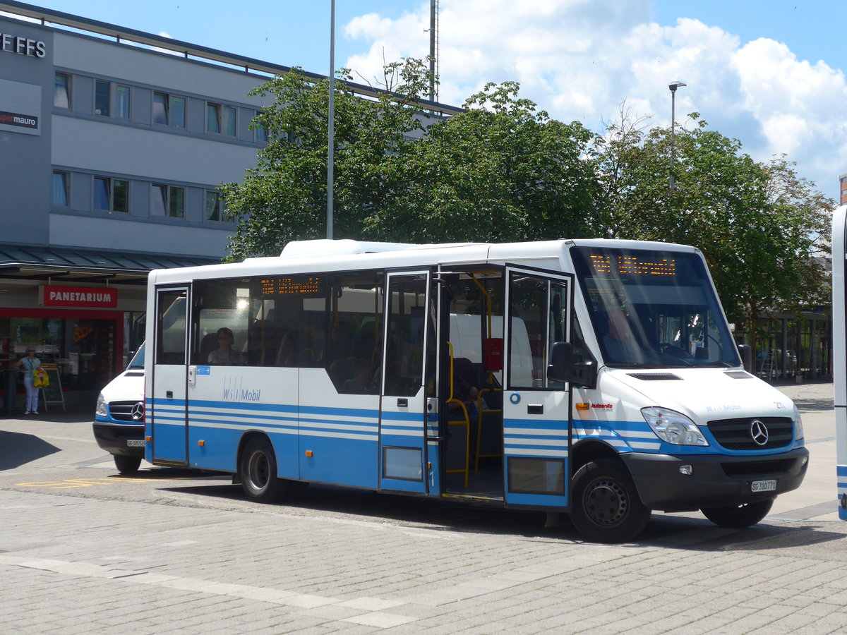 (172'641) - WilMobil, Wil - Nr. 211/SG 310'771 - Mercedes/Kutsenits am 27. Juni 2016 beim Bahnhof Wil