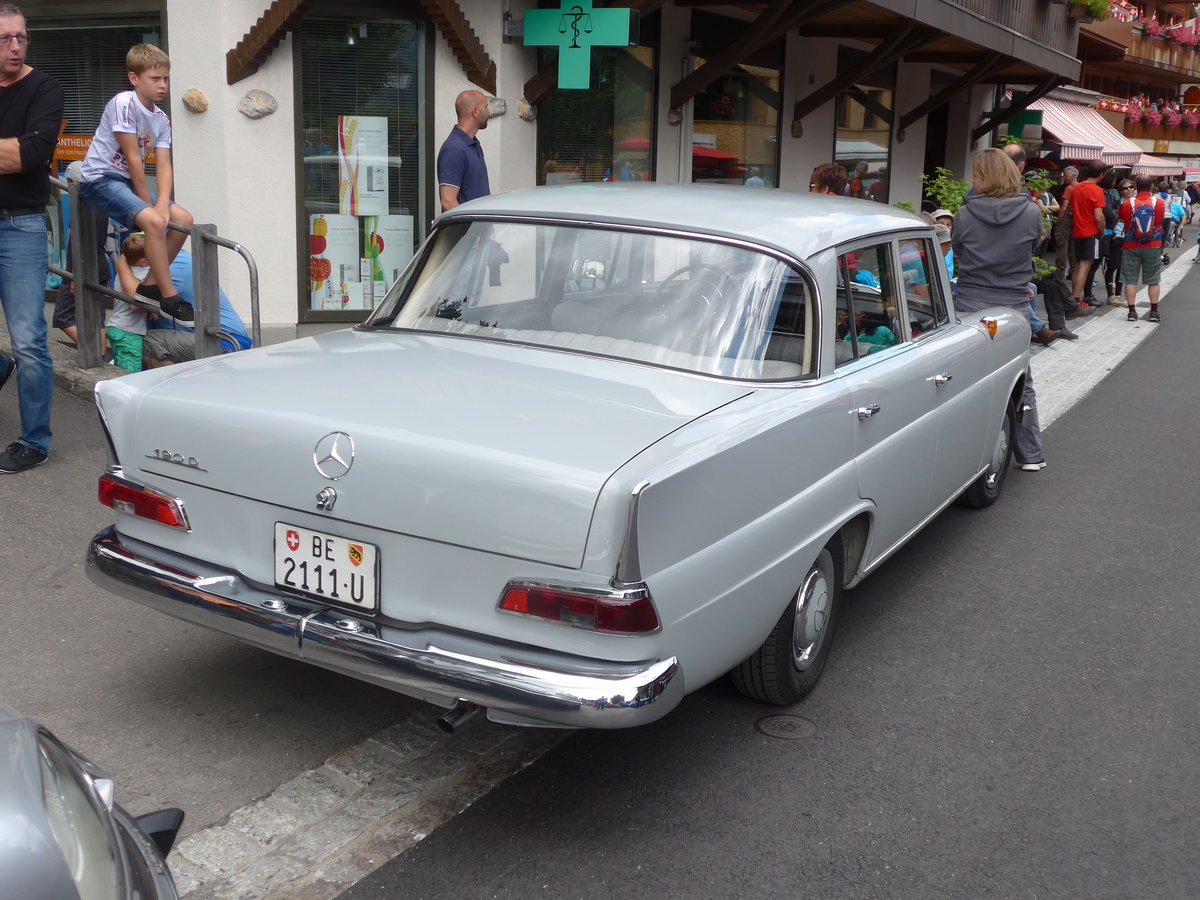 (173'446) - Mercedes - BE 2111 U - am 31. Juli 2016 in Adelboden, Dorfstrasse