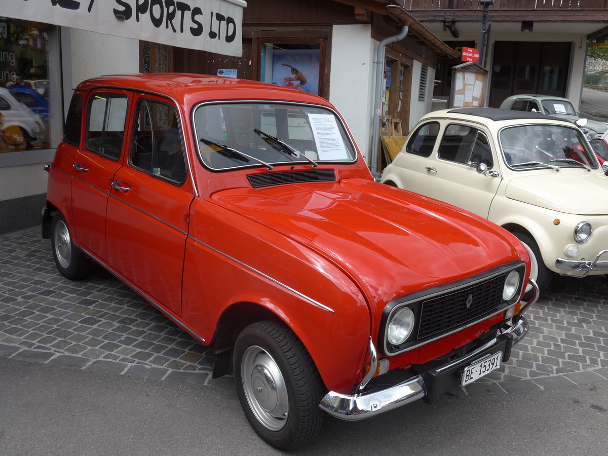 (173'516) - Renault - BE 15'391 - am 31. Juli 2016 in Adelboden, Katharinenplatz