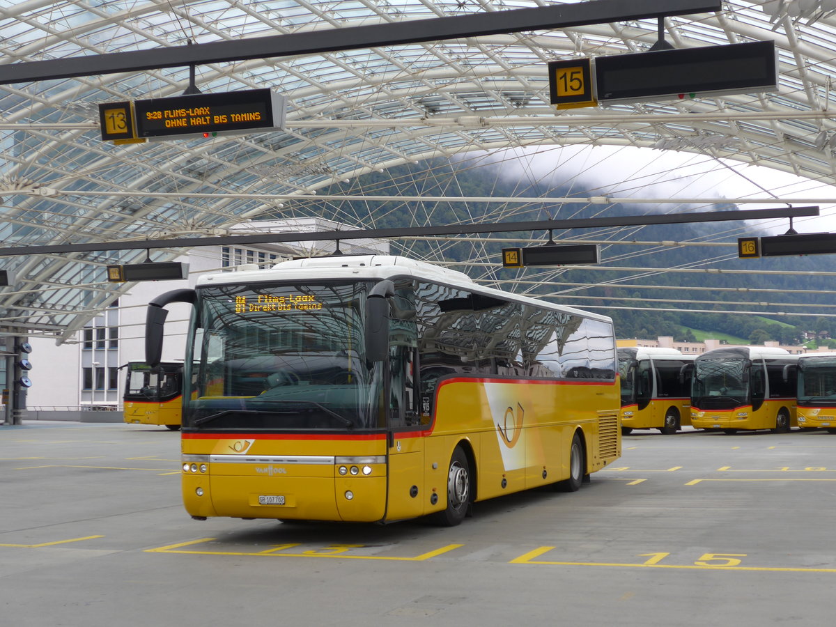 (174'120) - PostAuto Graubnden - GR 107'702 - Van Hool am 21. August 2016 in Chur, Postautostation