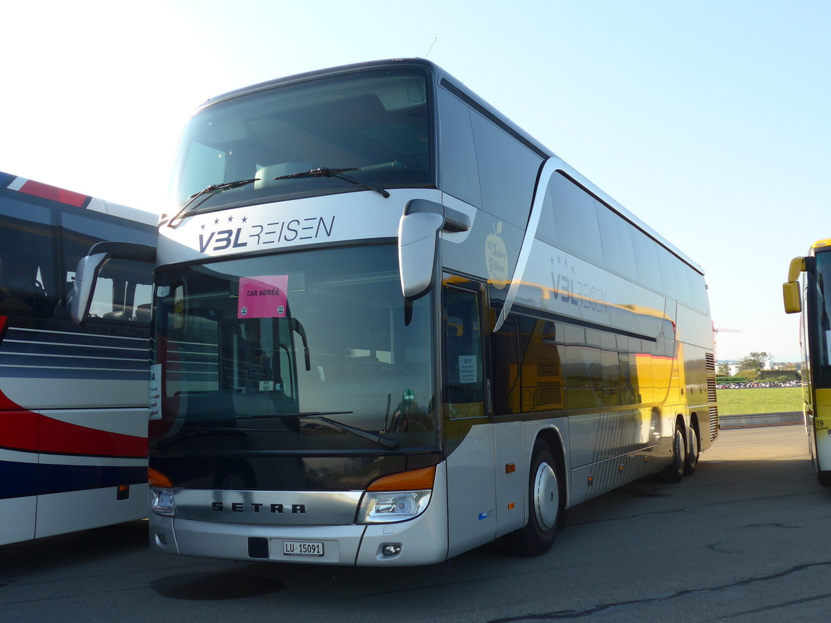 (174'370) - VBL Luzern - Nr. 803/LU 15'091 - Setra am 28. August 2016 in Estavayer-le-Lac, ESAF