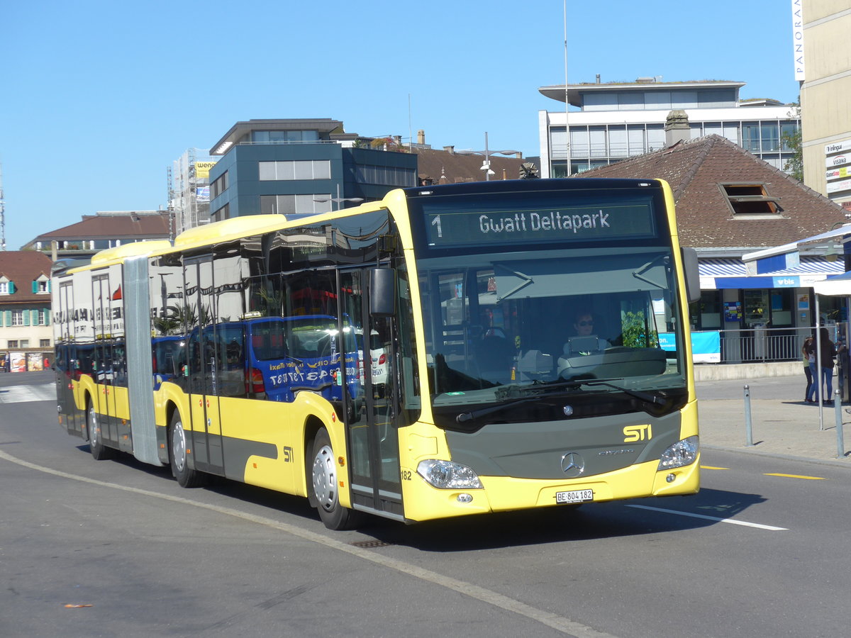 (175'280) - STI Thun - Nr. 182/BE 804'182 - Mercedes am 30. September 2016 beim Bahnhof Thun