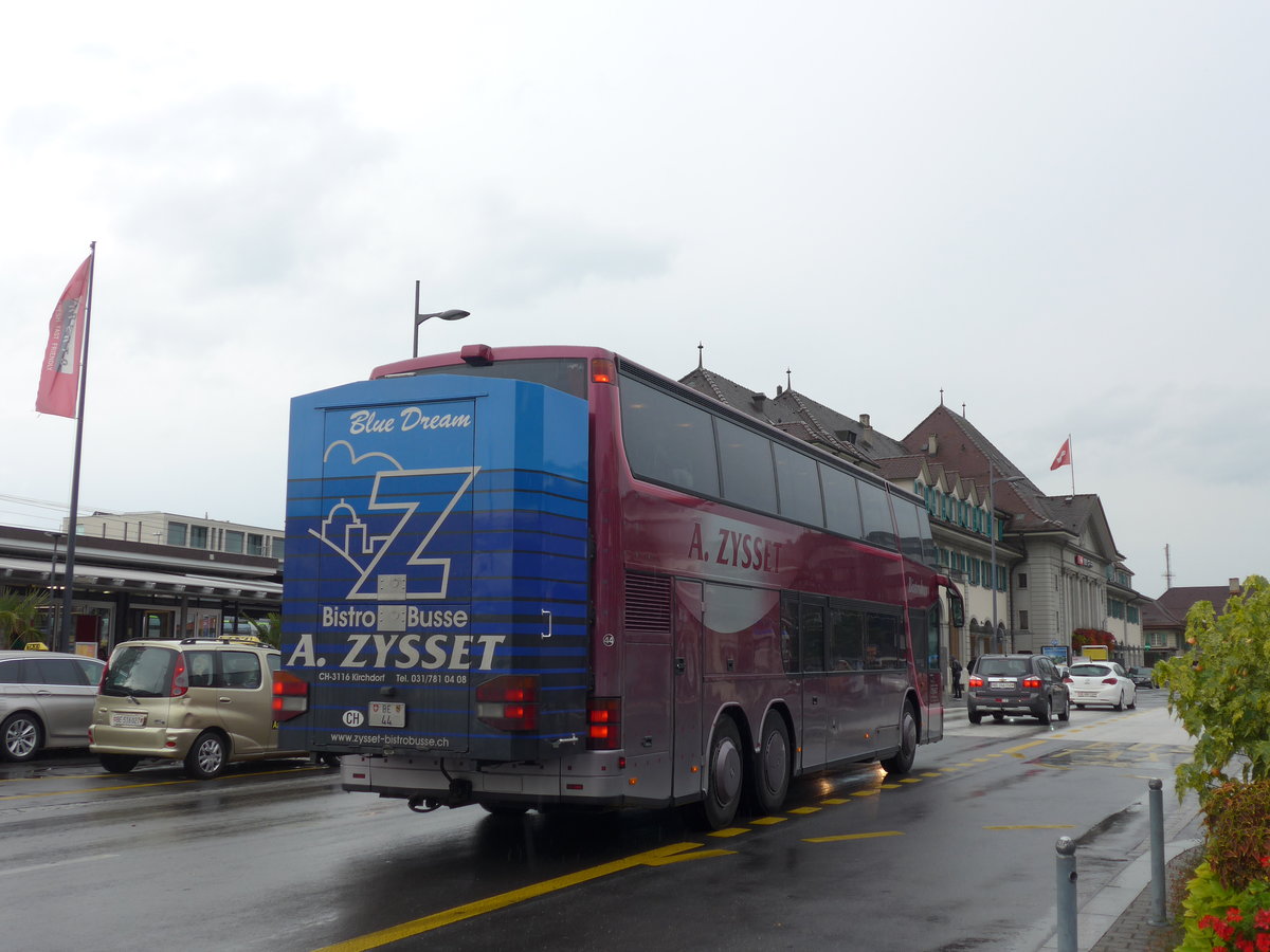 (175'291) - Zysset, Kirchdorf - Nr. 44/BE 44 - Setra am 1. Oktober 2016 beim Bahnhof Thun