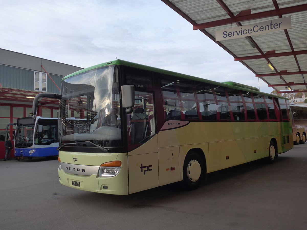 (176'561) - TPC Aigle - Nr. 5 - Setra am 4. November 2016 in Kloten, EvoBus