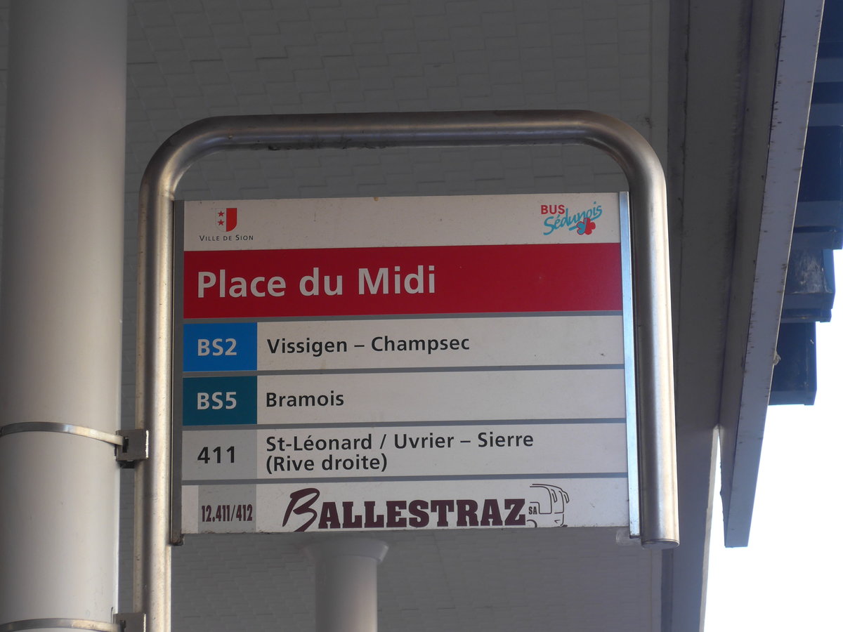 (176'599) - BUS-S�dunois-Haltestelle - Sion, Place du Midi - am 12. November 2016