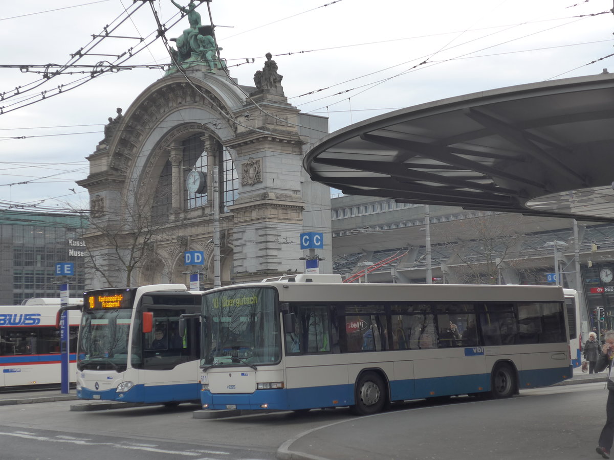 (177'198) - VBL Luzern - Nr. 611/LU 202'611 - Scania/Hess am 11. Dezember 2016 beim Bahnhof Luzern