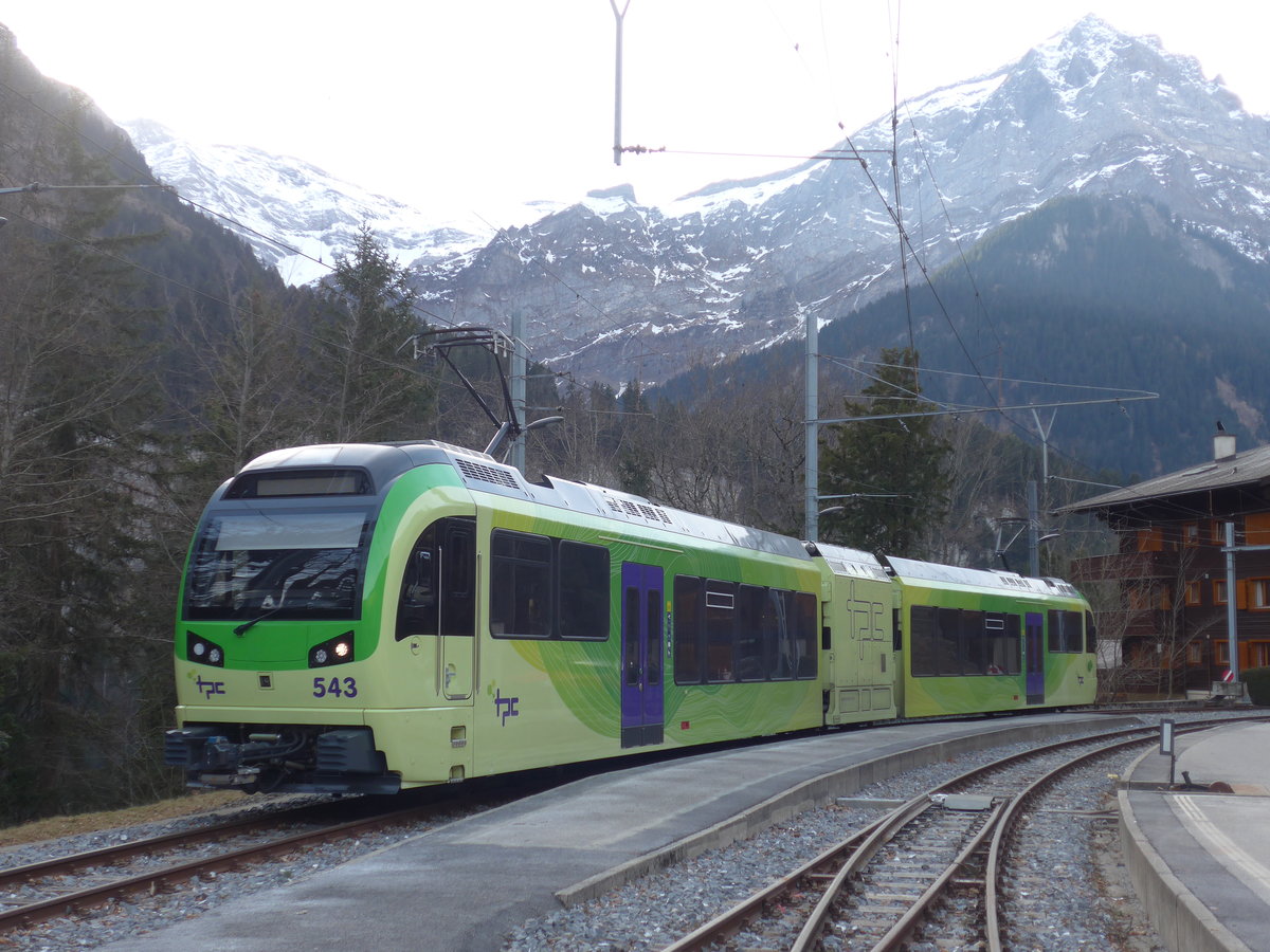 (177'570) - TPC-Pendelzug - Nr. 543 - am 2. Januar 2017 im Bahnhof Champ�ry