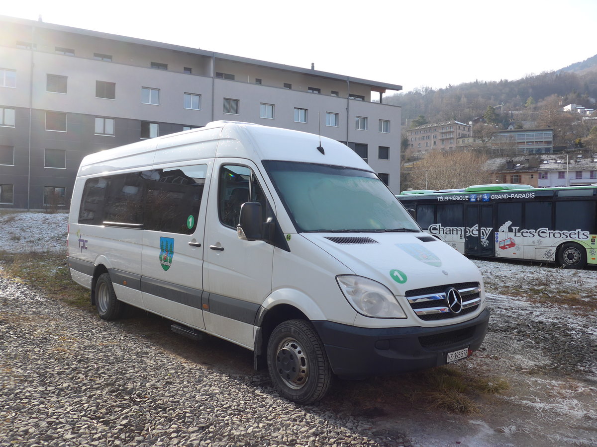 (177'579) - TPC Aigle - Nr. 14/VS 395'578 - Mercedes am 2. Januar 2017 in Monthey, Garage