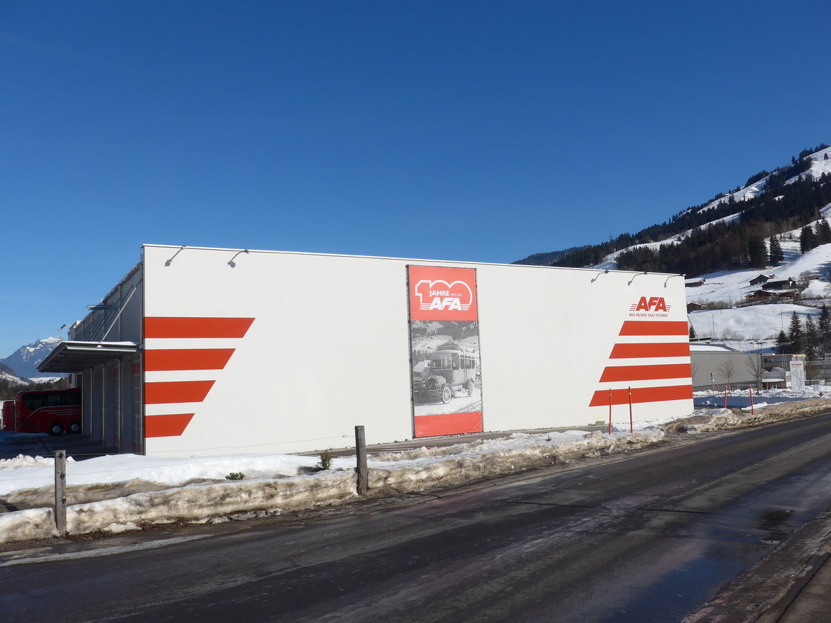 (178'219) - AFA-Garage mit Jubil�umsbanner am 29. Januar 2017 in Frutigen