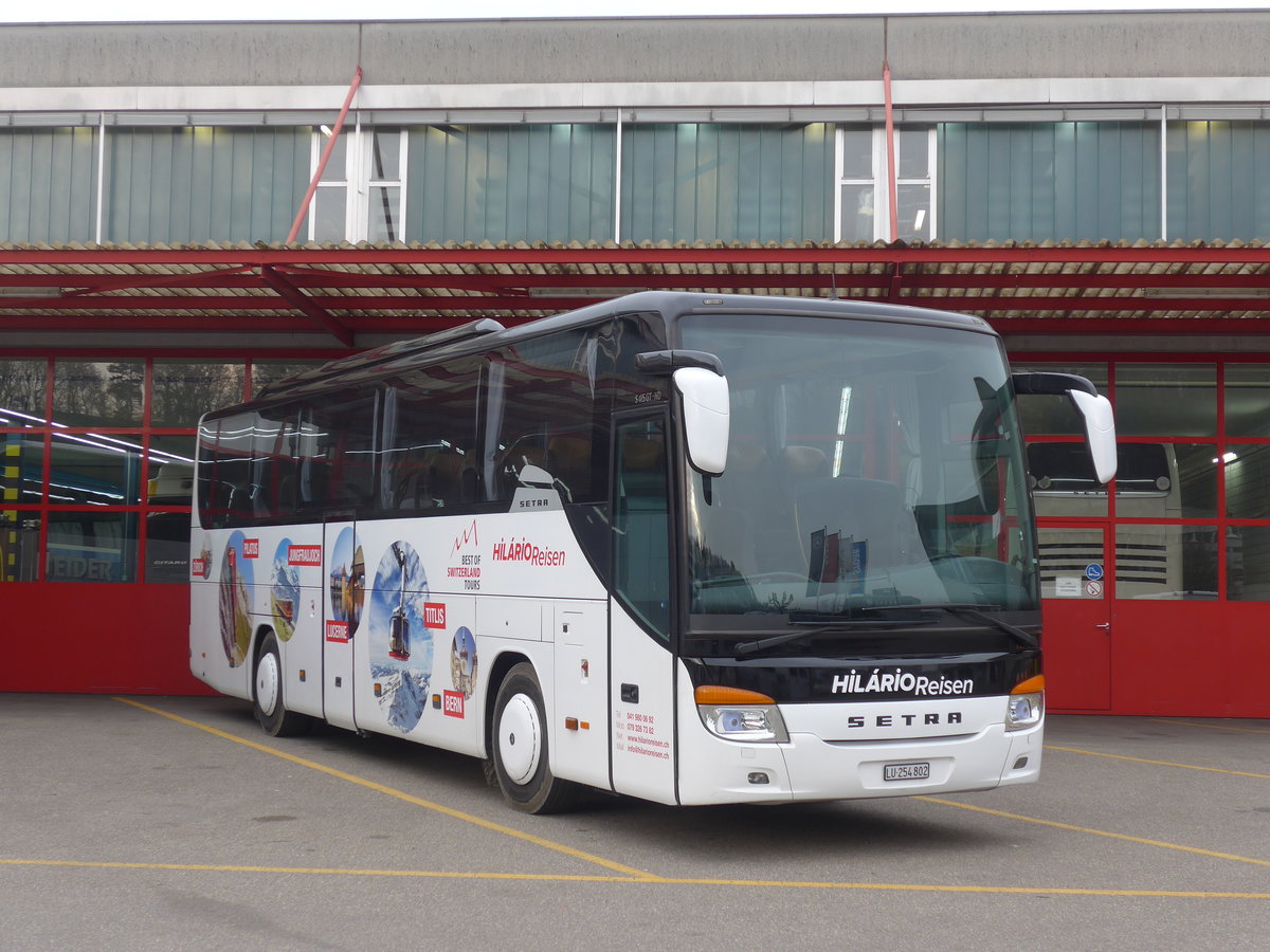 (178'504) - Hilrio, Schtz - LU 254'802 - Setra (ex Marti, Kallnach) am 10. Februar 2017 in Kloten, EvoBus