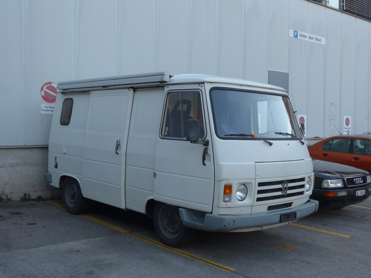 (179'239) - Peugeot-Wohnmobil am 29. M�rz 2017 in Thun, Rosenau