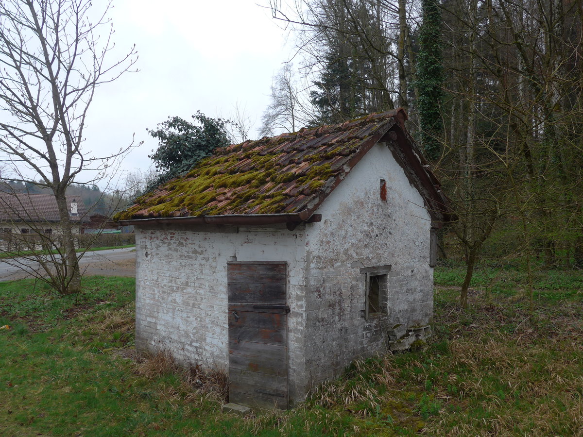 (179'340) - Kleines H�uschen am 2. April 2017 in Vendlincourt