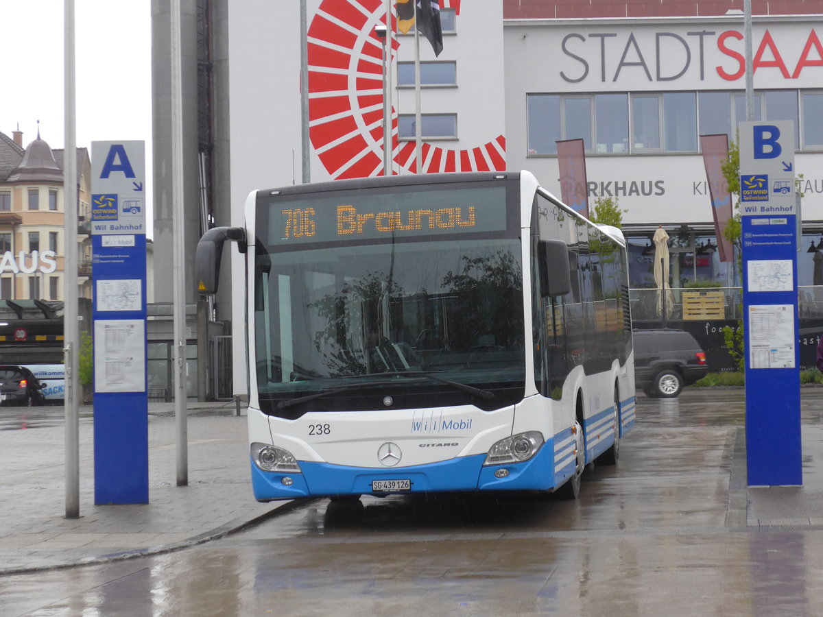 (179'707) - WilMobil, Wil - Nr. 238/SG 439'126 - Mercedes am 26. April 2017 beim Bahnhof Wil