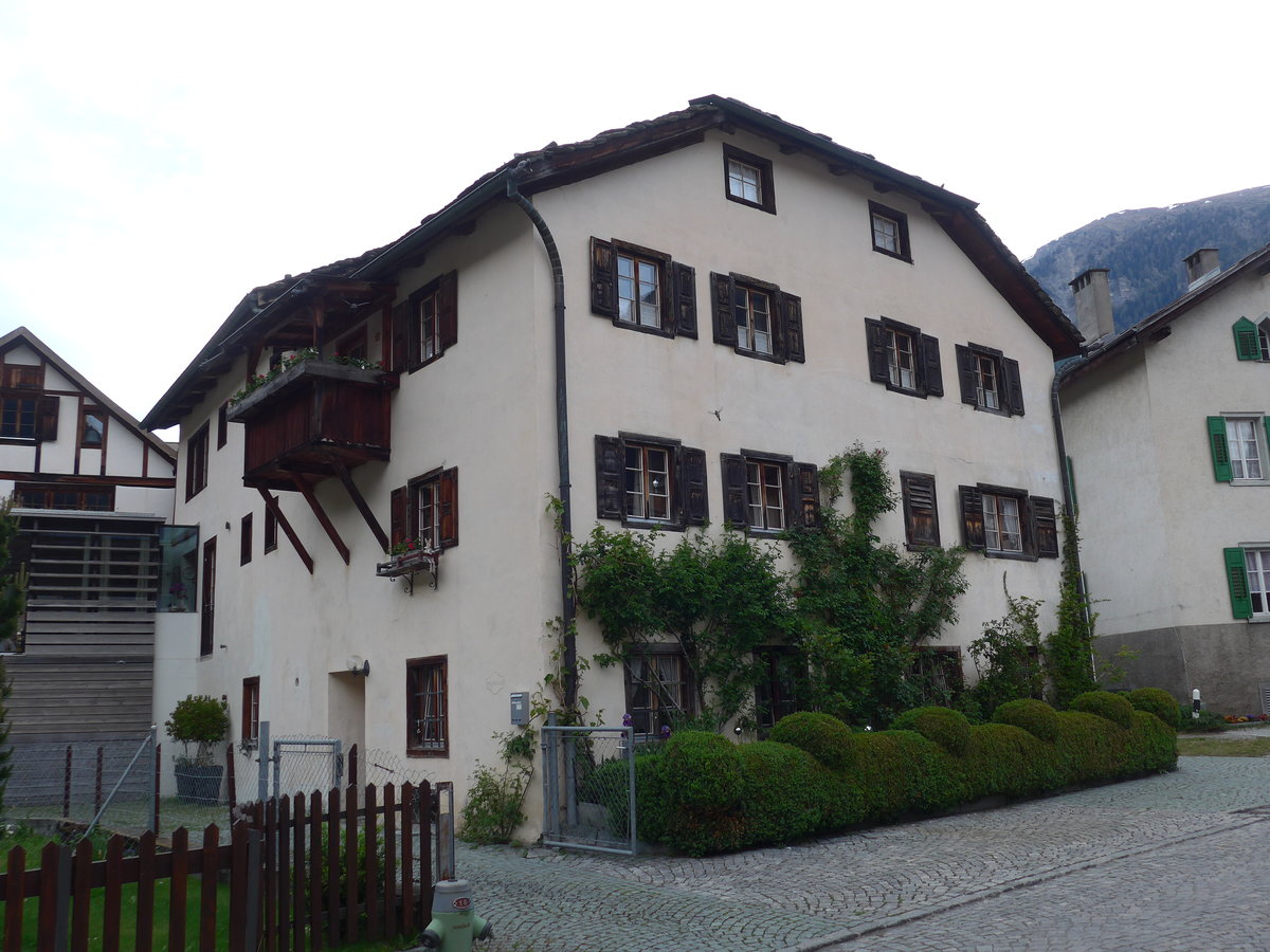 (180'475) - Haus am 23. Mai 2017 in Andeer