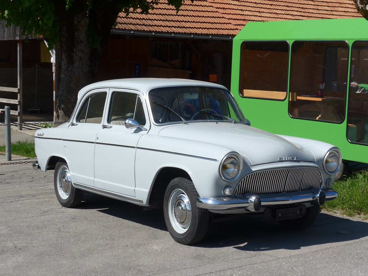 (180'797) - Alter Simca am 26. Mai 2017 beim Bahnhof Boltigen