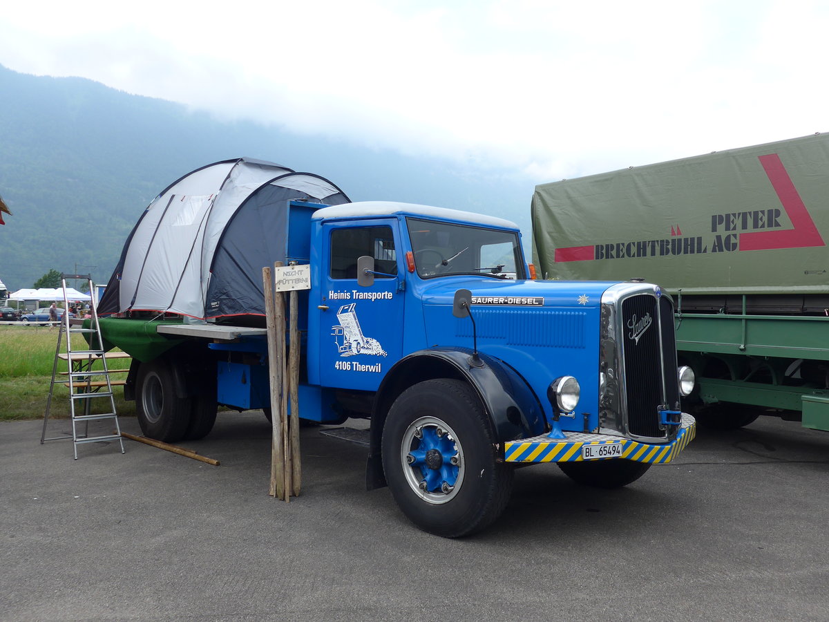 (181'399) - Heinis Transporte, Therwil - BL 65'494 - Saurer am 24. Juni 2017 in Interlaken, Flugplatz