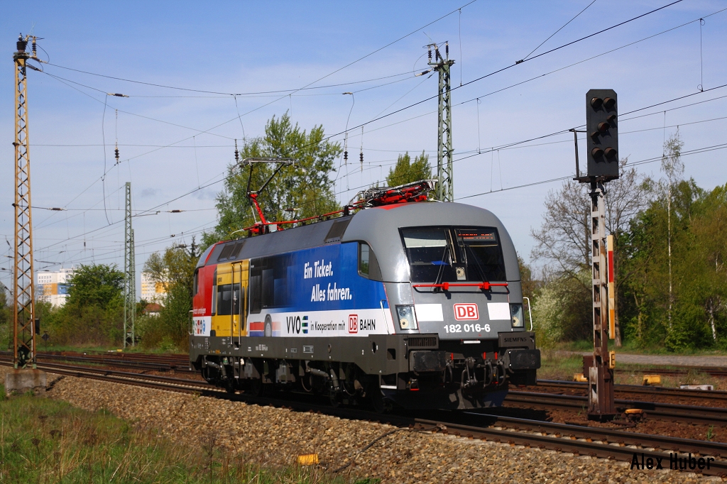 182 016 lz am 17.04.14 in Leipzig-Thekla ri Sch�nefeld.