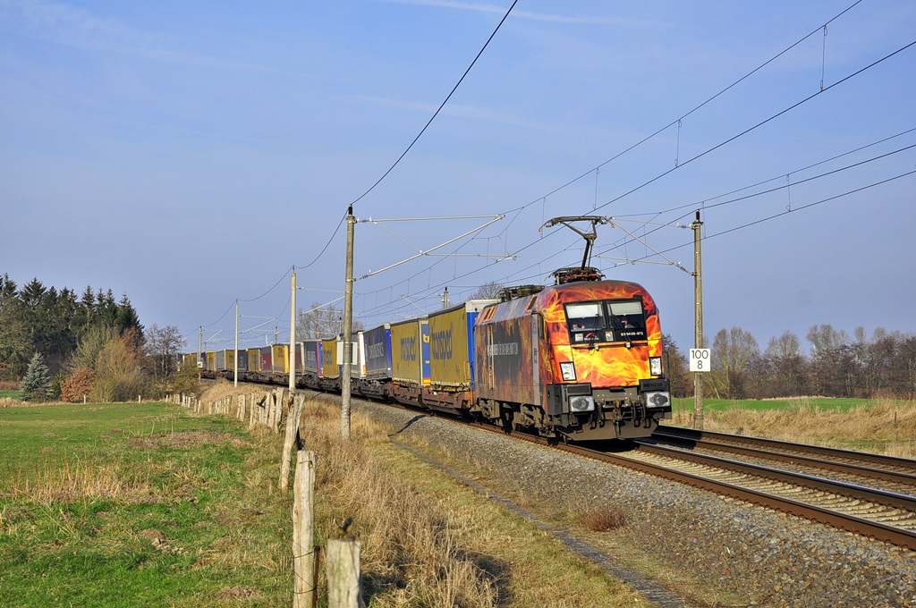 182 572 rollt am 15.01.17 mit dem DGS 43149 um 10:55 Uhr durch Prisannewitz.