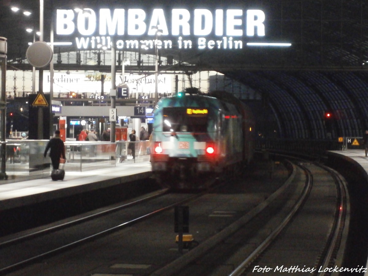 182 XXX beim verlassen des Berliner Hbf am 28.2.15