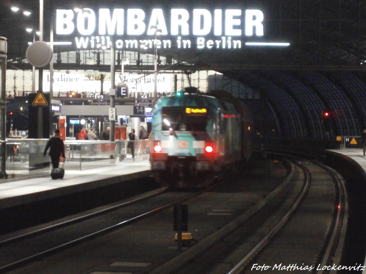 182 XXX beim verlassen des Berliner Hbf´s am 28.2.15