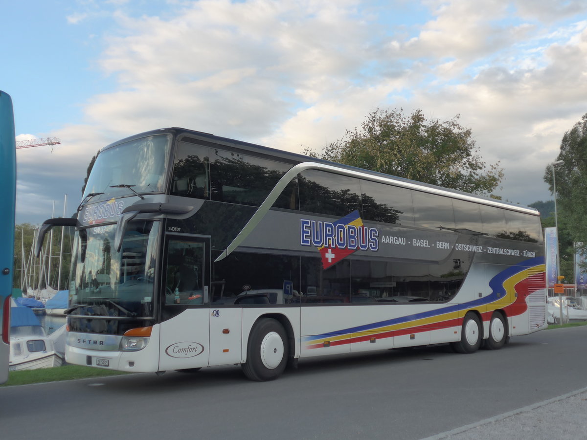 (182'803) - Welti-Furrer, Bassersdorf - Nr. 32/ZH 5032 - Setra am 5. August 2017 in Thun, Strandbad