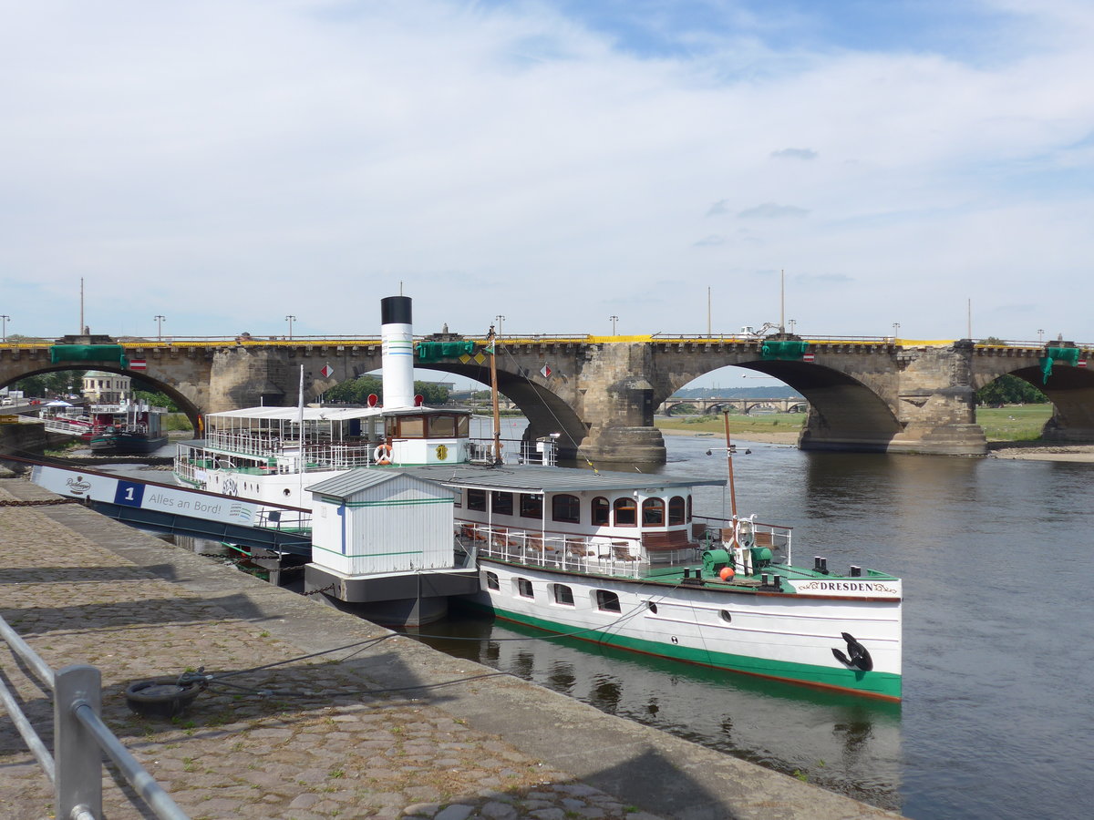 (182'904) - Dampfschiff Dresden am 8. August 2017 auf der Elbe in Dresden