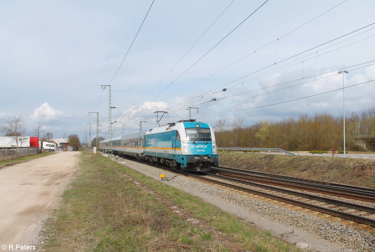 183 003 zieht den ALX 79860 Hof - München bei Obertraubling. 14.03.20