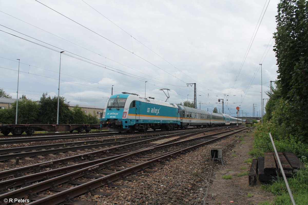 183 005 zieht mit dem ALX84106 München - Hof bei Regensburg Ost. 19.08.17