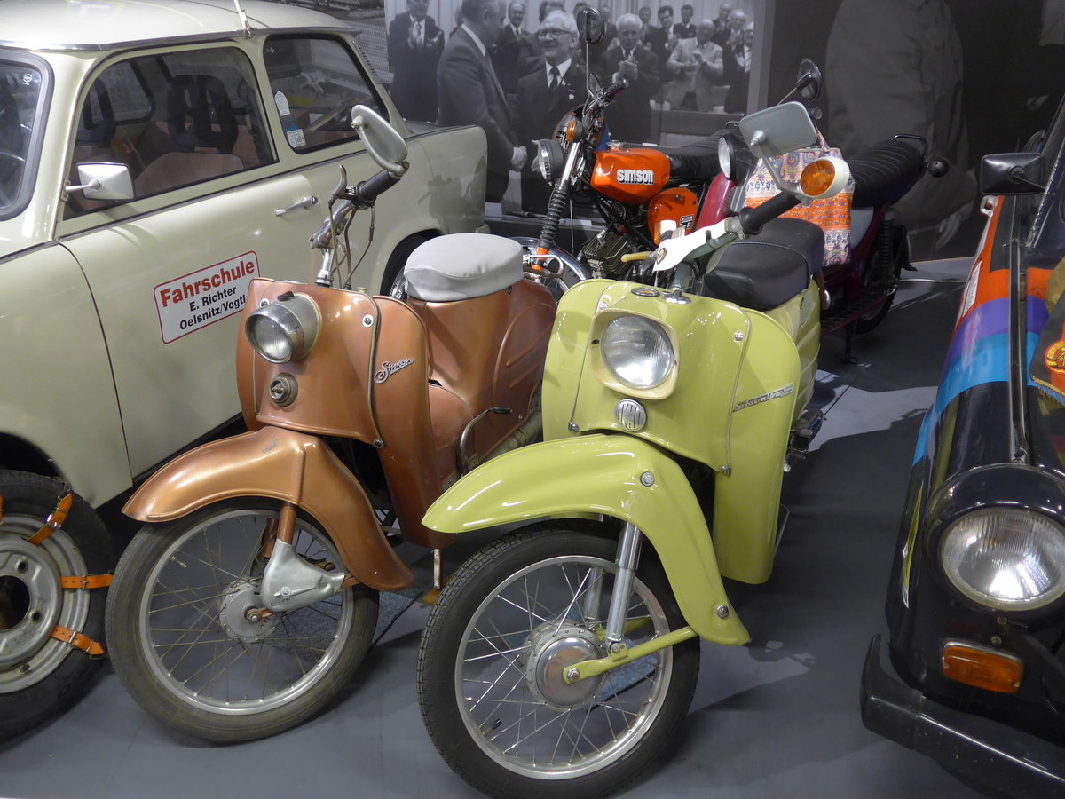 (183'089) - Simson Motorr�der am 8. August 2017 in Dresden, Die Welt der DDR