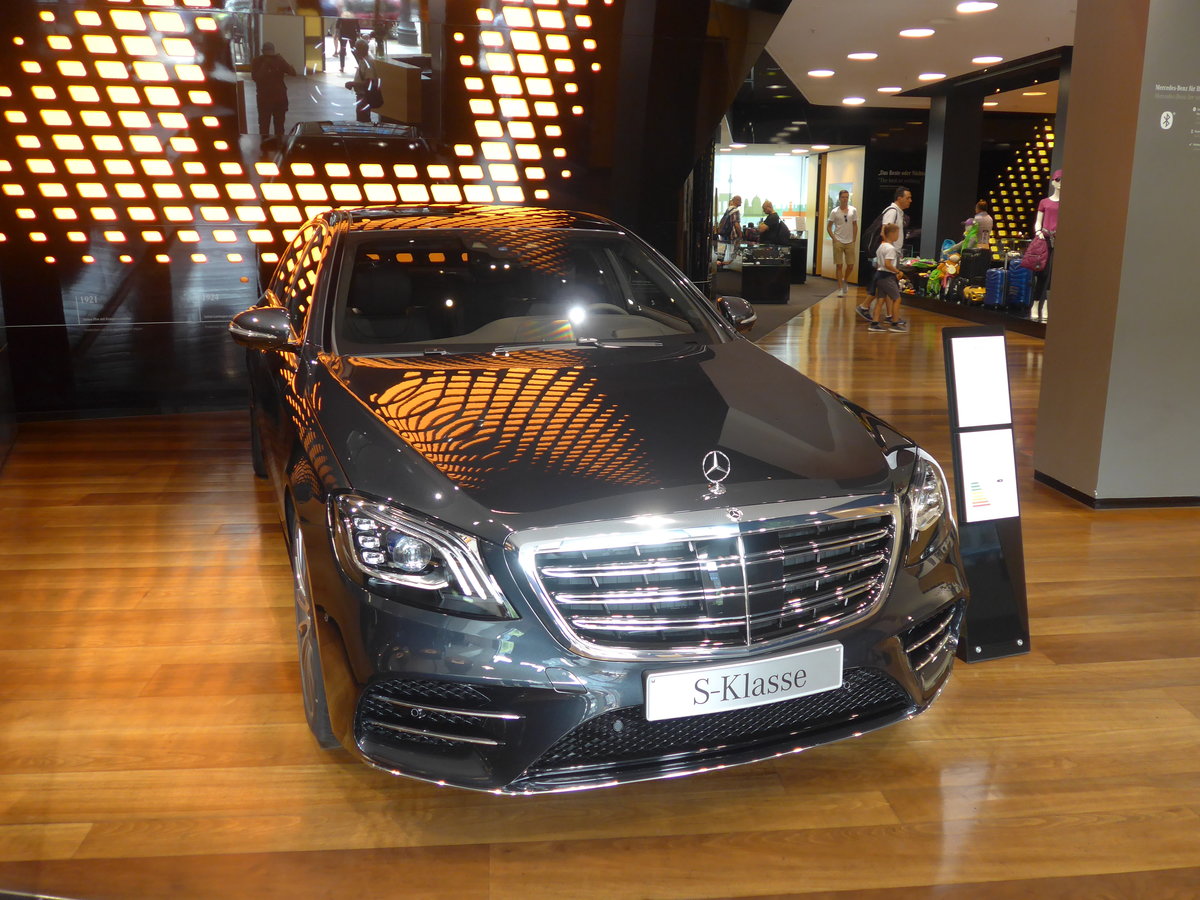 (183'315) - Mercedes S-Klasse am 10. August 2017 in Berlin