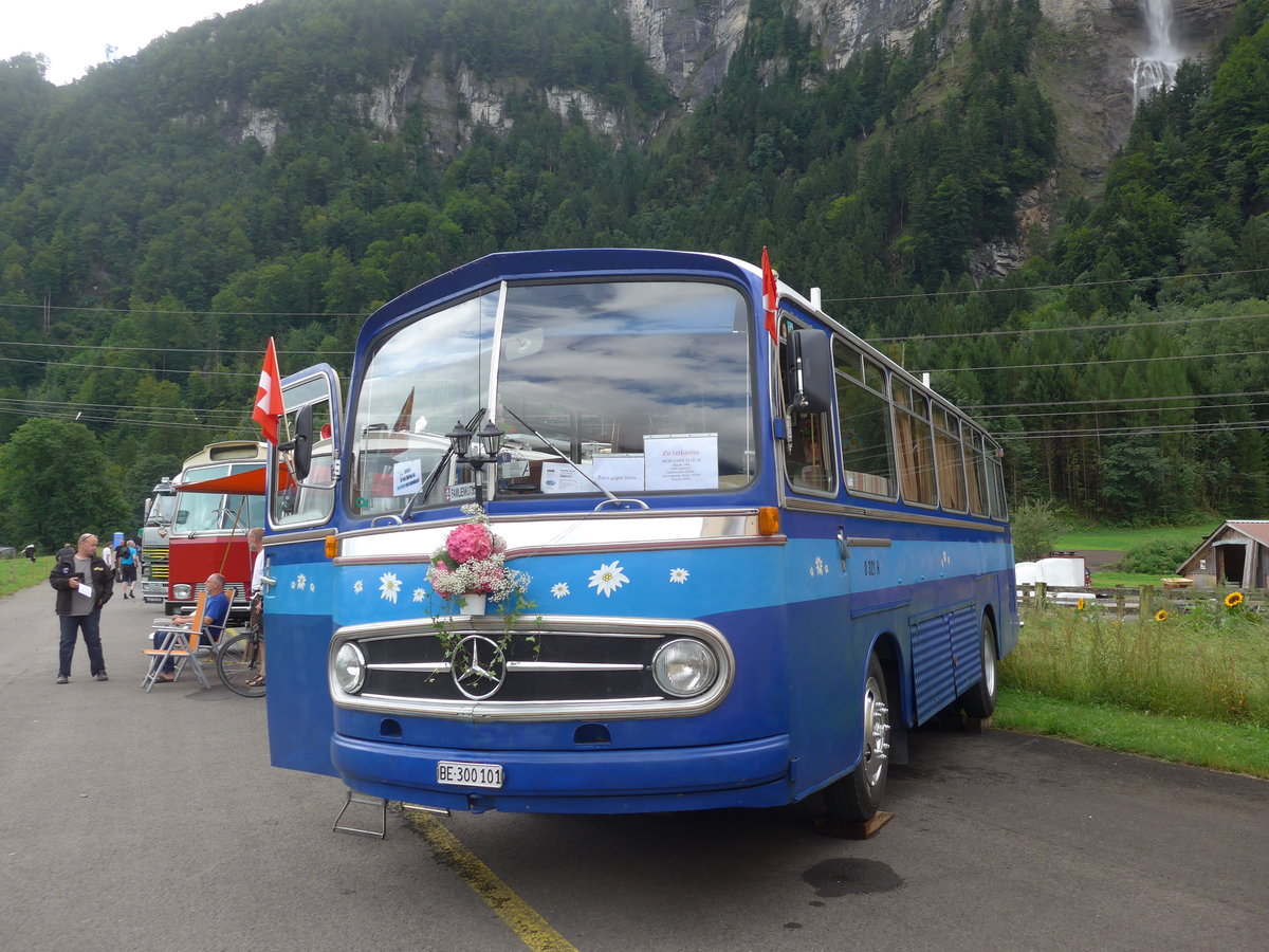 (183'581) - Mller, Lenk - BE 300'101 - Mercedes am 19. August 2017 in Unterbach, Rollfeld