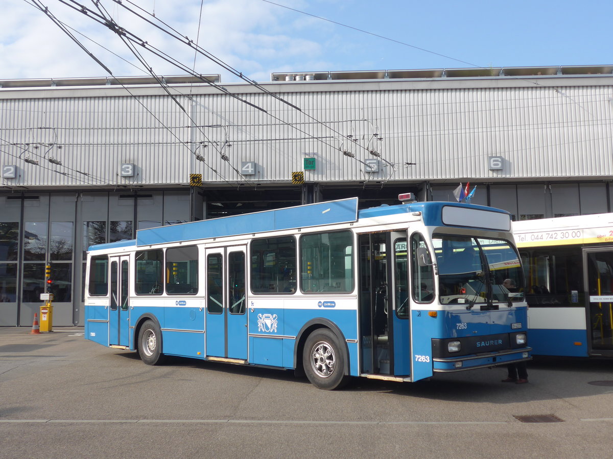 (183'666) - VBZ Zrich - Nr. 7263/ZH 42'272 - Saurer/R&J (ex Nr. 473; ex Nr. 9017; ex Nr. 263) am 20. August 2017 in Zrich, Garage Hardau