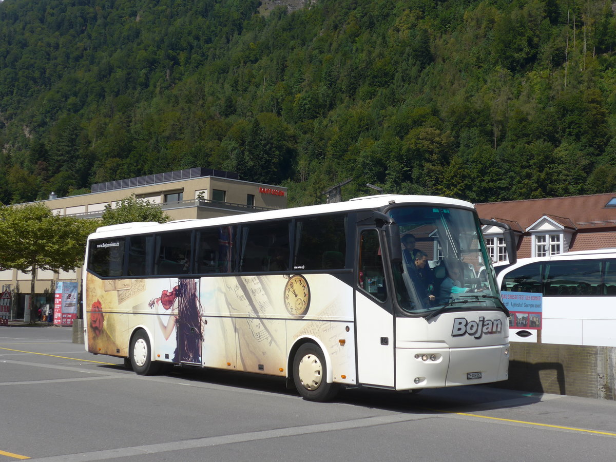 (184'555) - Bojan, Glattbrugg - ZH 789'862 - Bova am 3. September 2017 beim Bahnhof Interlaken Ost