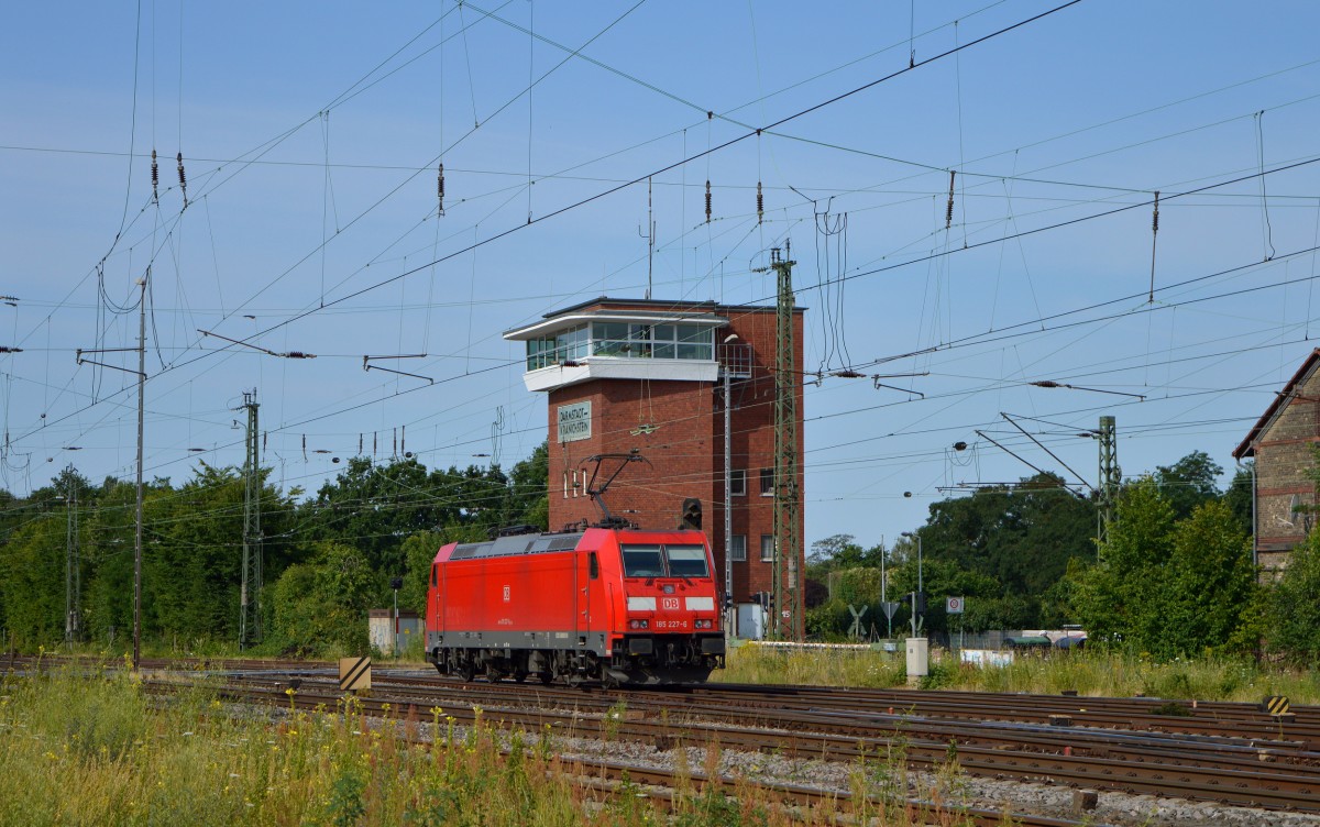 185 227 Lz am 04.07.2015 in Darmstadt-Kranichstein.