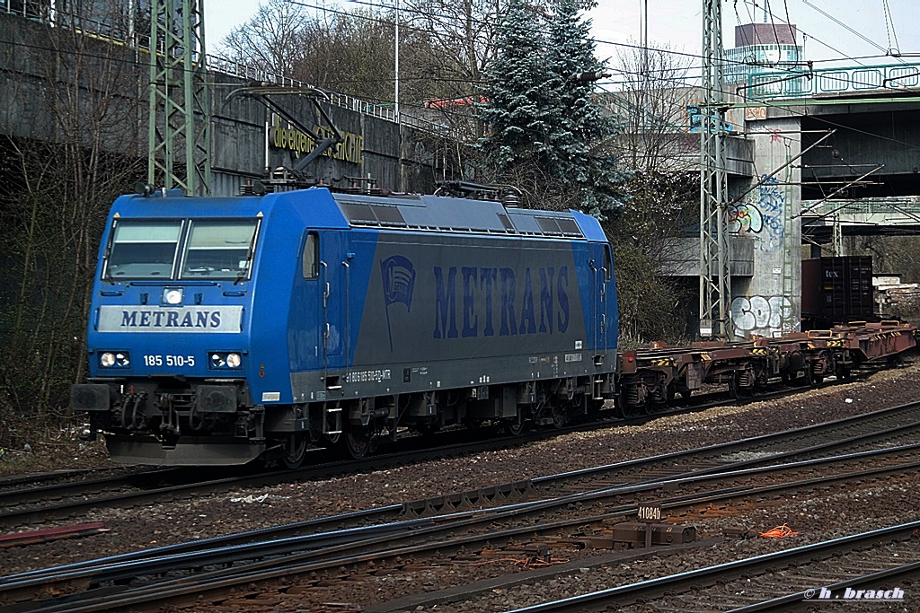 185 510-5 fuhr am 27.03.14 mit einen intermodal durch hh-harburg