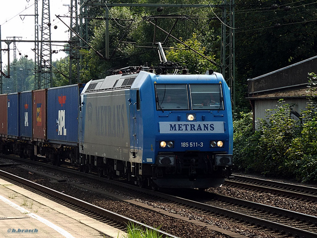 185 511-3 ist mit einen schachtelzug am 24.08.14 durch hh-harburg gefahren