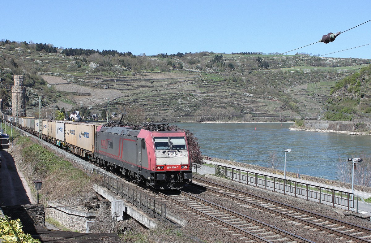 185 580-7 mit Güterzug in Oberwesel (15.04.2015)