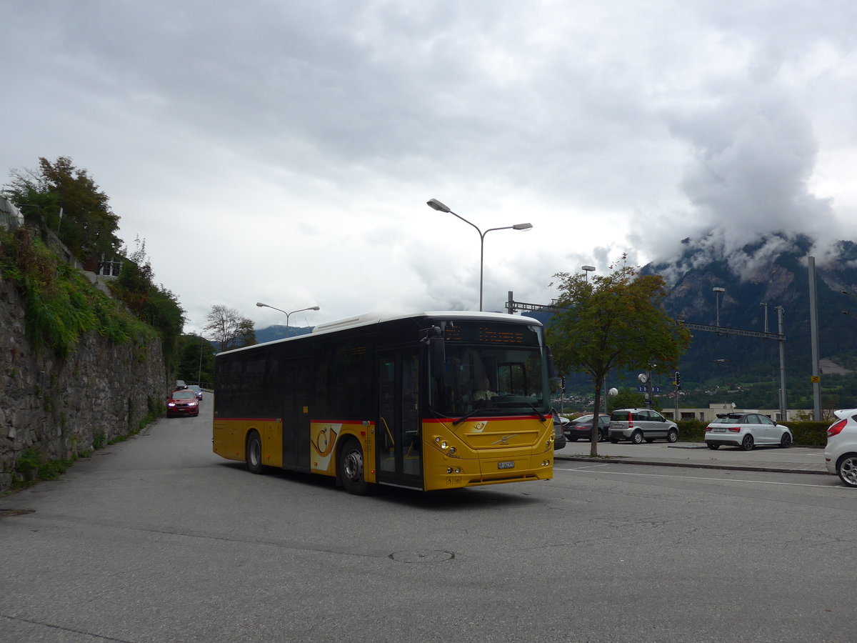 (185'051) - PostAuto Graubnden - GR 162'975 - Volvo am 16. September 2017 in Thusis, Postautostation