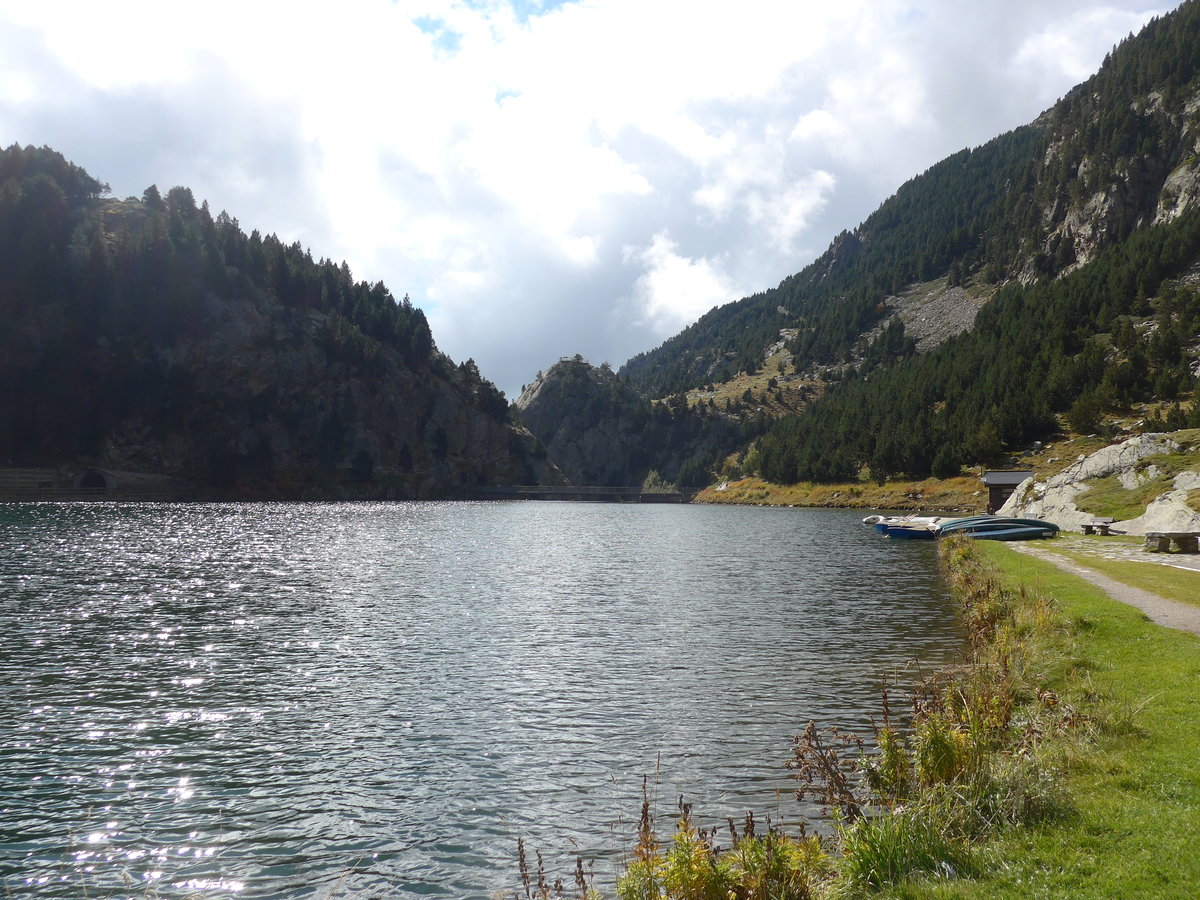 (185'250) - Der Stausee am 26. September 2017 im Vall de N�ria