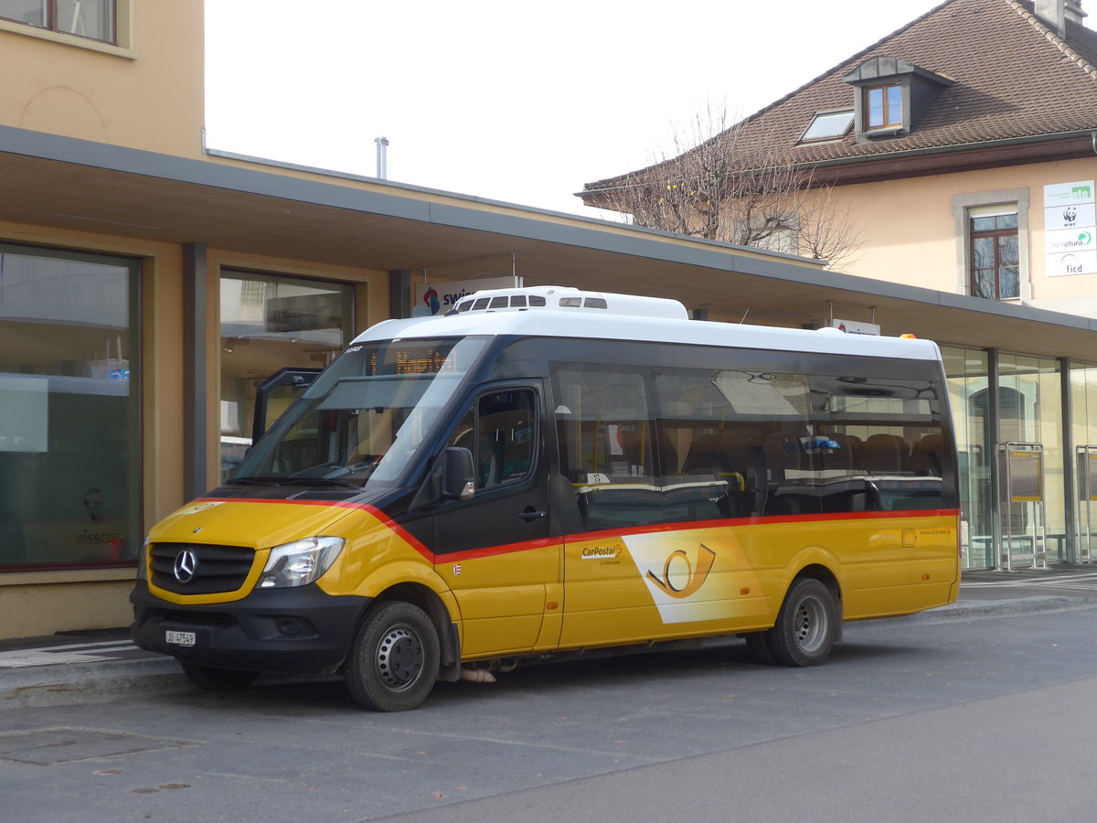 (186'008) - CarPostal Ouest - JU 47'549 - Mercedes (ex Nr. 2) am 21. Oktober 2017 beim Bahnhof Delmont