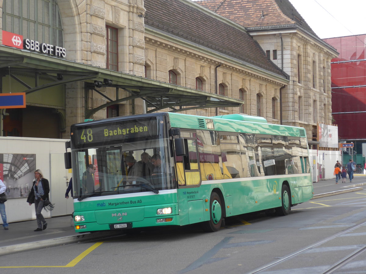 (186'073) - MAB Basel - Nr. 29/BS 99'400 - MAN (ex BVB Basel) am 21. Oktober 2017 beim Bahnhof Basel