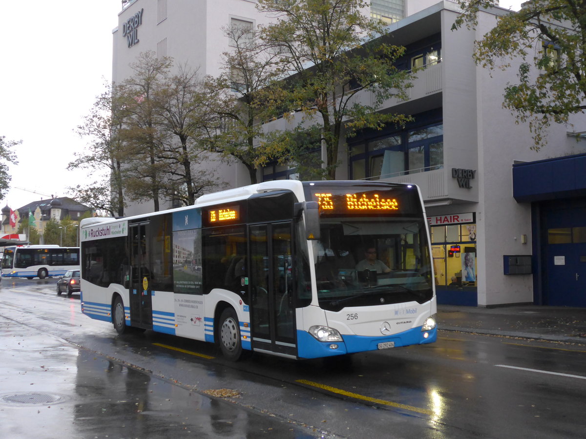 (186'125) - WilMobil, Wil - Nr. 256/SG 292'404 - Mercedes am 27. Oktober 2017 beim Bahnhof Wil