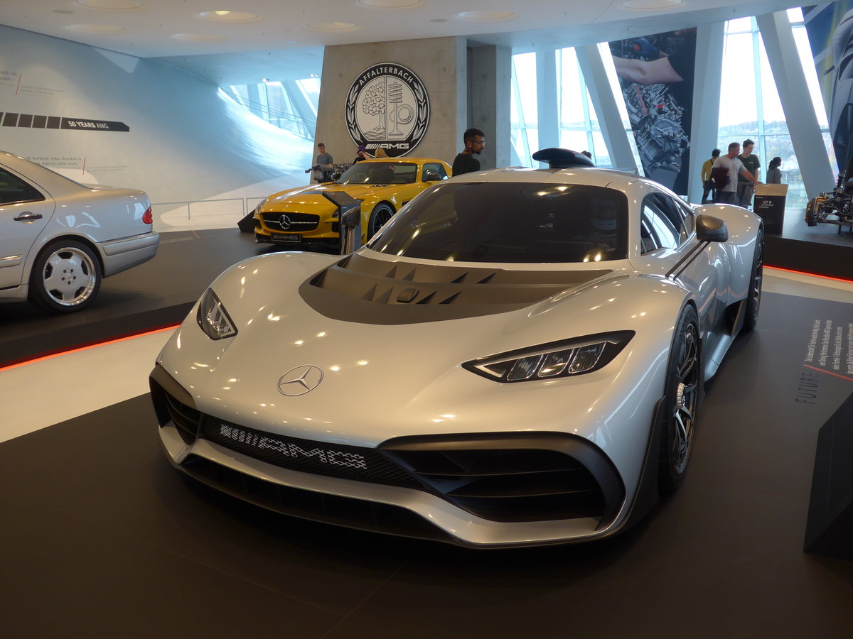 (186'477) - Mercedes-AMG Project One von 2017 am 12. November 2017 in Stuttgart, Mercedes-Benz Museum