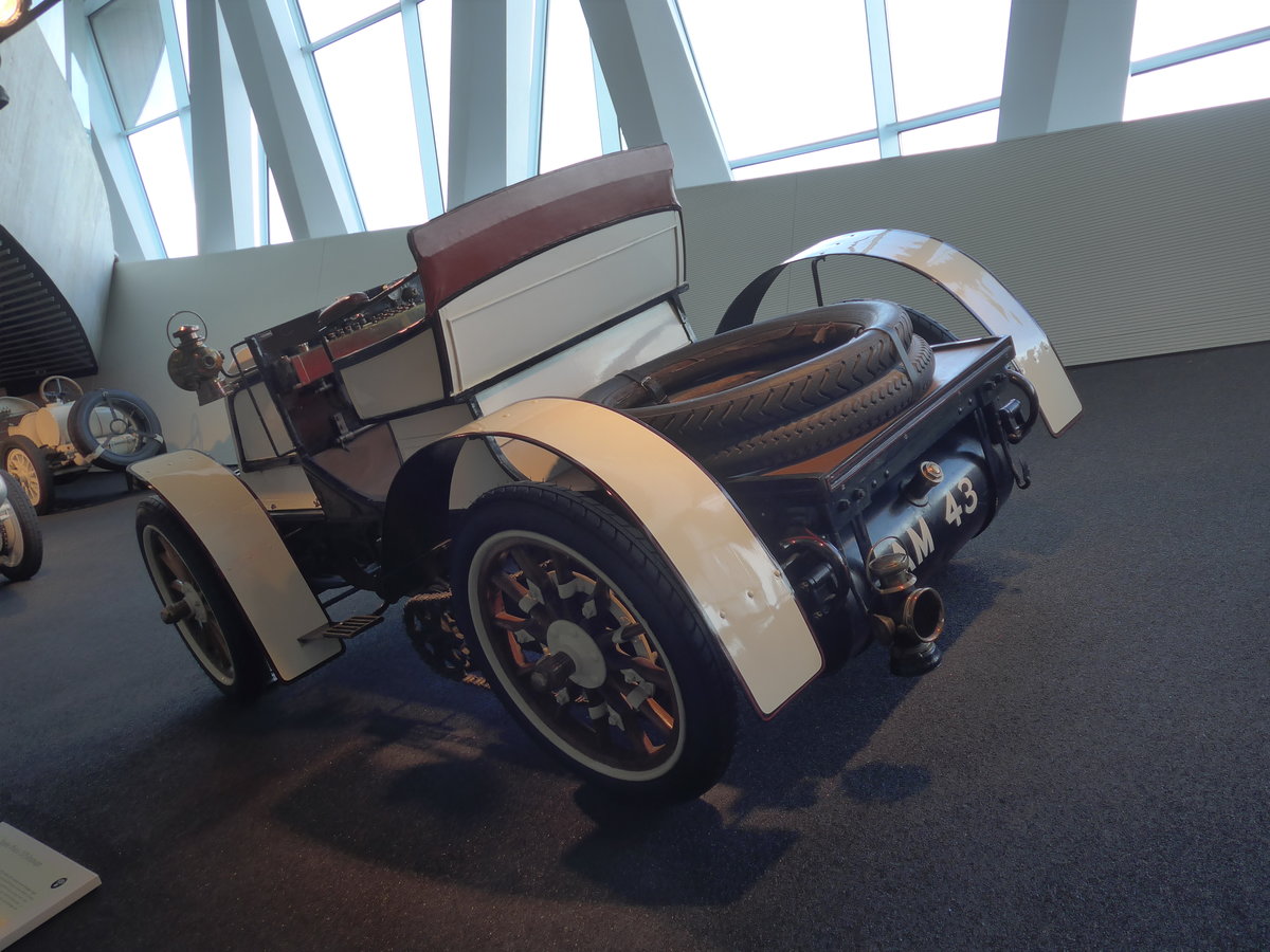 (186'489) - Daimler  Ph�nix  23 PS Rennwagen von 1900 - AM 43 - am 12. November 2017 in Stuttgart, Mercedes-Benz Museum